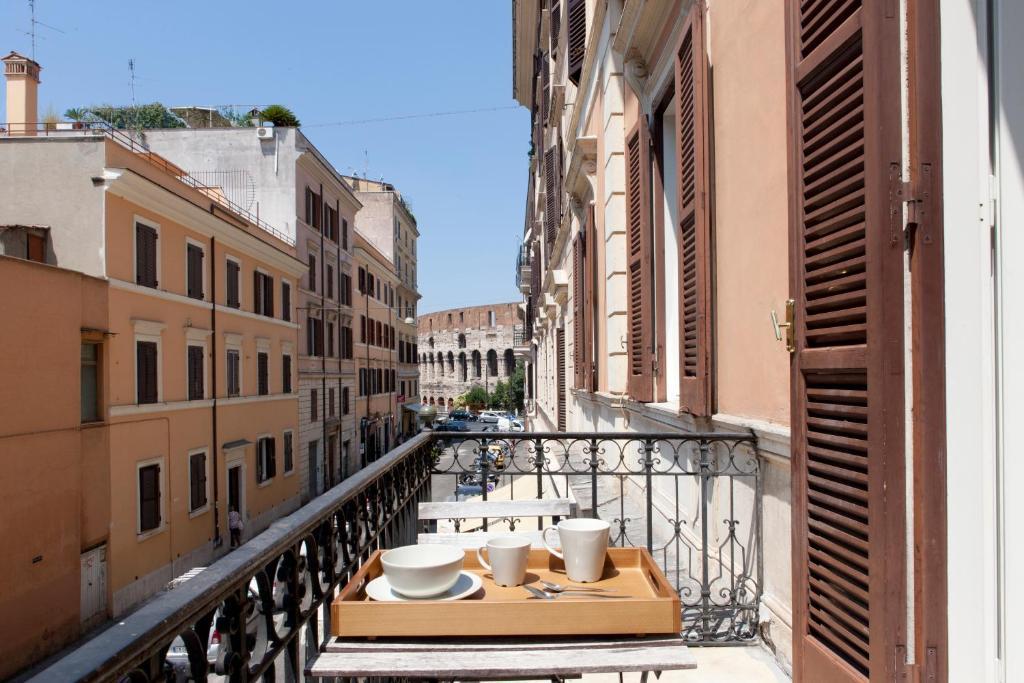 Santi Quattro Al Colosseo Bed & Breakfast 2*